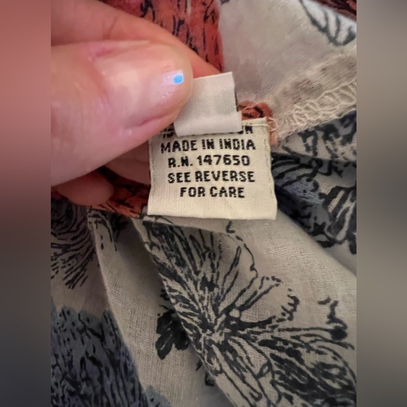 75 Degrees & Fuzzy Women Cotton Shirt Blouse Button Down Floral Blue Red Top - Picture 7 of 9